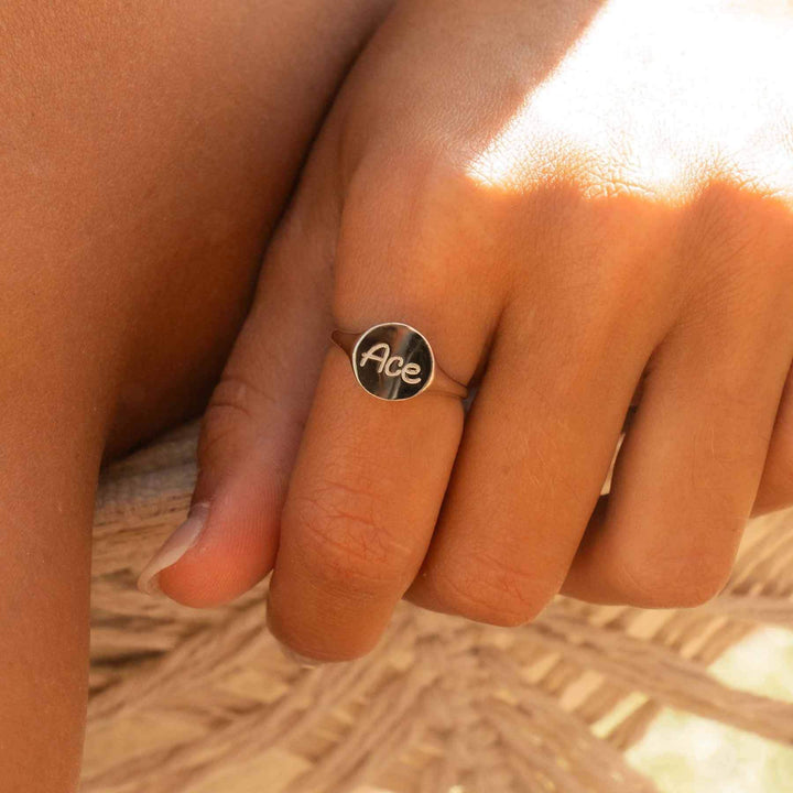 Personalized Engravable Heart Ring - Unique Jewelry - Wearing Felicity Engravable-Signet-Ring-01