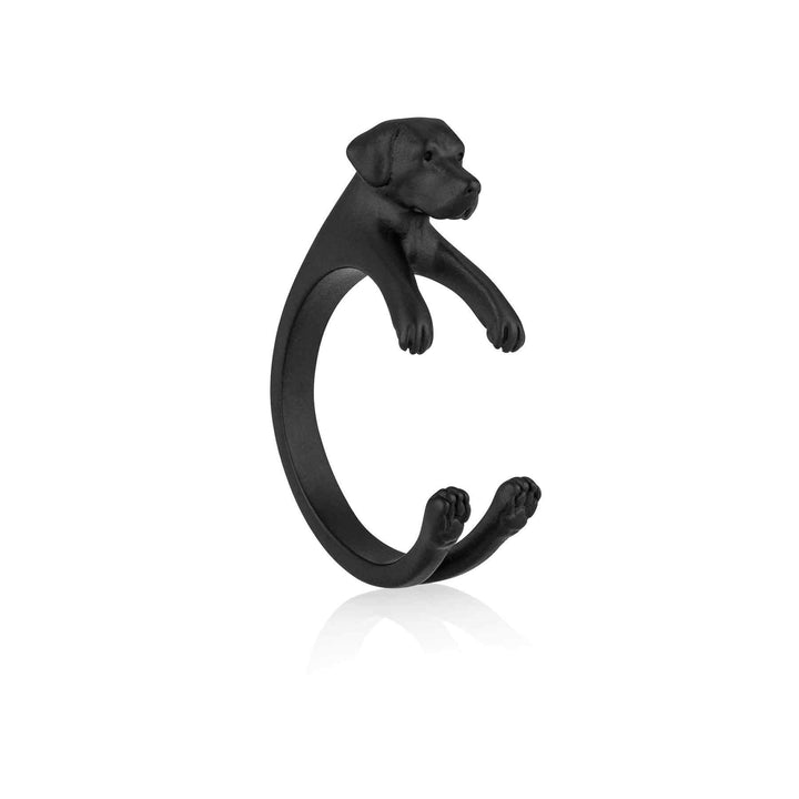 Stylish Labrador Retriever Wrap Ring for Dog Lovers - Wearing Felicity Labrador-Retriever-Wrap-Ring-Black