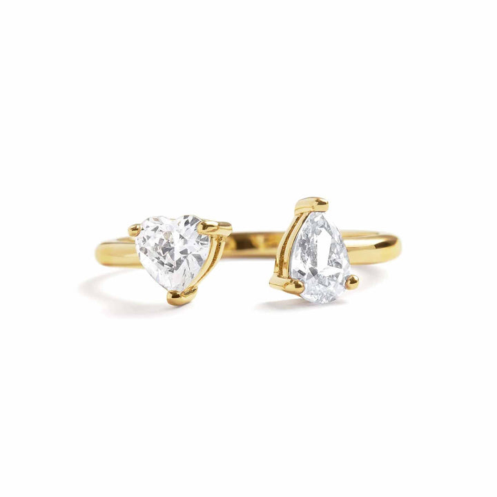 Toi Et Moi Heart Ring: Elegant Gold Birthstone Jewelry - Wearing Felicity Toi-Et-Moi-Heart-Ring-Gold-Diamond